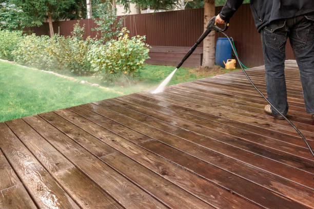 Best Playground Equipment Cleaning  in Des Peres, MO